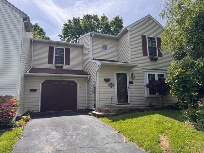 property at 1739 Wendy Ln