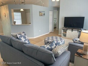 1080 Seamist Ln in Sebastian, FL - Building Photo - Building Photo