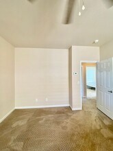 329 Messina Terrace in Davis, CA - Building Photo - Building Photo