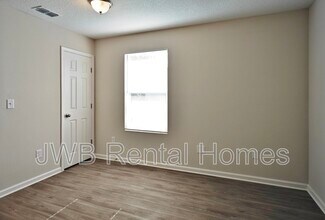 3019 Dignan St in Jacksonville, FL - Building Photo - Building Photo