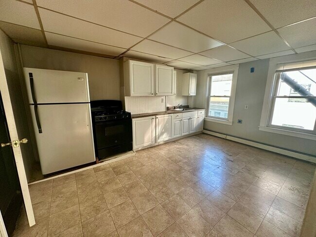 18 Mitchell St in Boston, MA - Building Photo - Building Photo