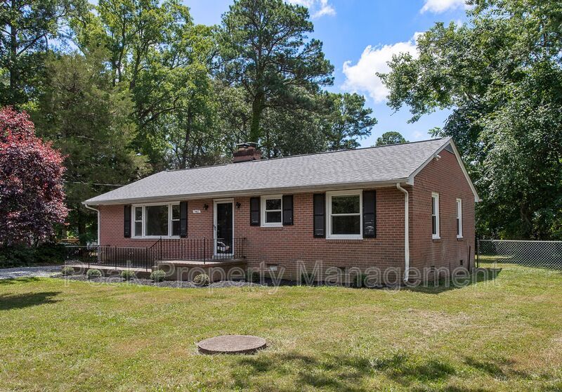 1407 Northbury Ave in Richmond, VA - Building Photo