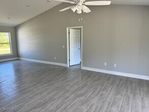 3223 57th St W in Lehigh Acres, FL - Building Photo - Building Photo