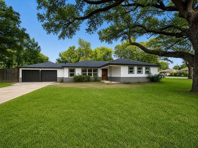 property at 703 Texas Ave