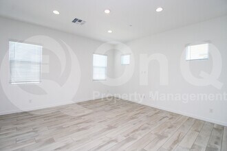 3871 E Rainbow Dr in Chandler, AZ - Building Photo - Building Photo