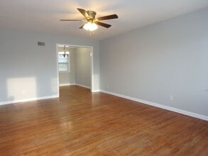 6 Atkins Dr in Columbia, MO - Building Photo - Building Photo