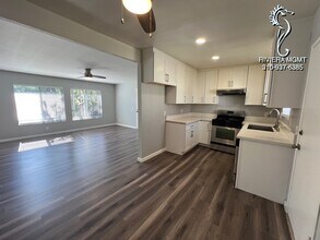 18003 Crenshaw Blvd, Unit B in Torrance, CA - Building Photo - Building Photo