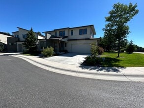 2901 E Heartleaf Ln in Boise, ID - Building Photo - Building Photo