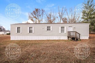 756 Cooke Rd in Louisburg, NC - Building Photo