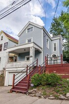 2552 Vestry Ave in Cincinnati, OH - Building Photo