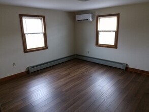 121 King Philip Rd in Worcester, MA - Building Photo - Building Photo