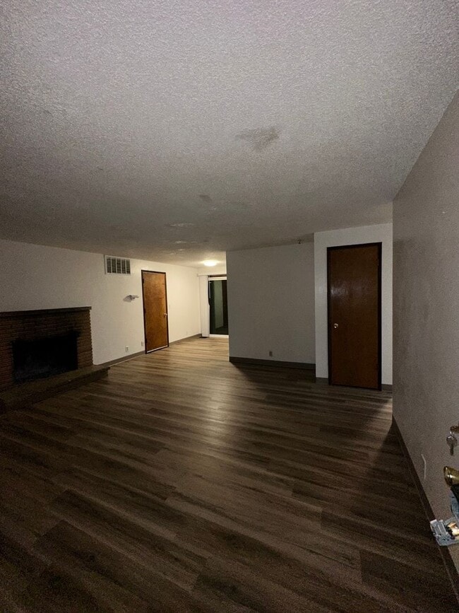 1580 Larkspur Ave in Eugene, OR - Building Photo - Building Photo