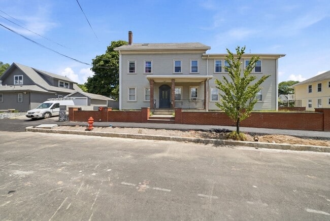 property at 10 Cliff St