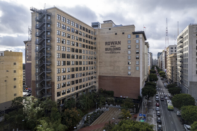 Rowan Lofts in Los Angeles, CA - Building Photo - Building Photo