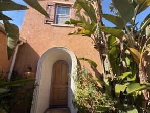 3032 Hanson Ave in Clovis, CA - Building Photo - Building Photo