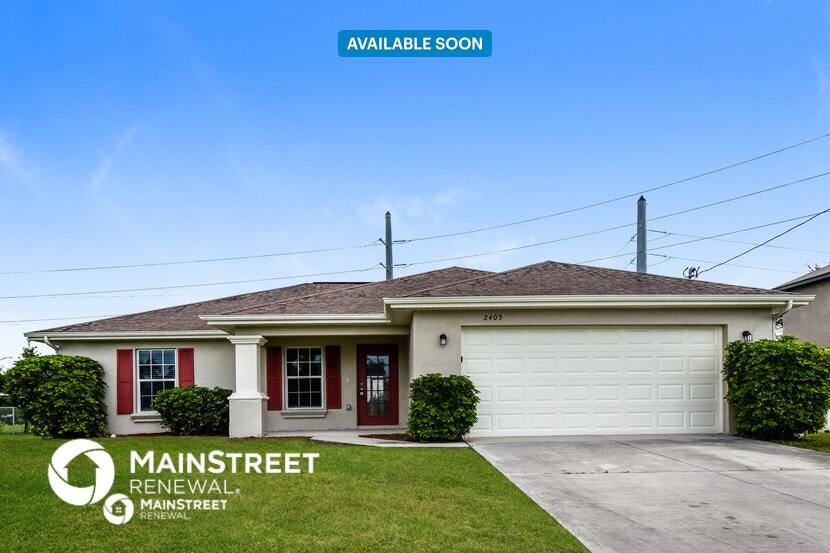 2405 NW Juanita Pl in Cape Coral, FL - Building Photo