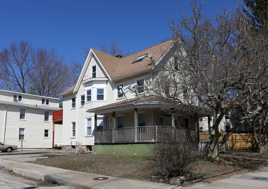 314 Central Ave in Norwich, CT - Building Photo