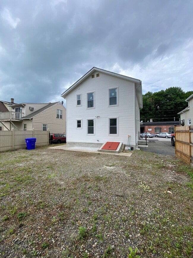 48 Britton Ave in Torrington, CT - Building Photo - Building Photo
