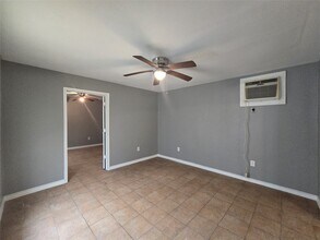 3231 Angelfish Cove in Baytown, TX - Building Photo - Building Photo