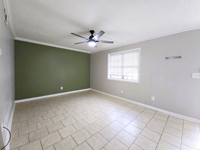 2946 N Dekalb Dr in Atlanta, GA - Building Photo - Building Photo
