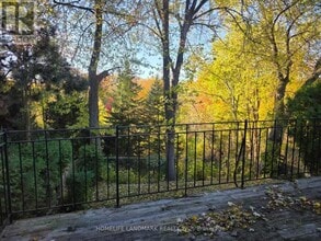 28 Landfair Crescent in Toronto, ON - Building Photo - Building Photo