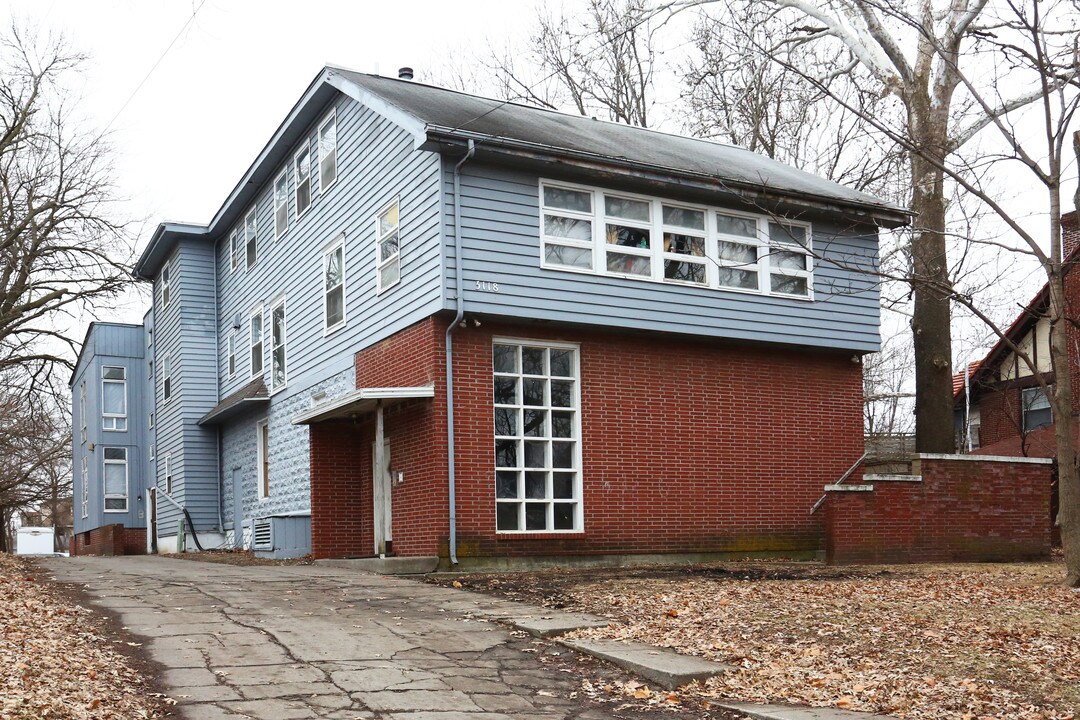 3118 Cottage Grove Ave in Des Moines, IA - Building Photo