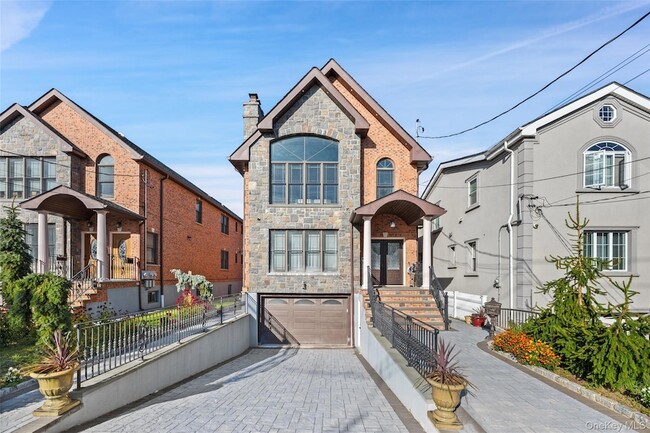 property at 2063 Narragansett Ave