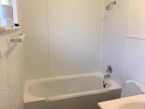 217 W Sherman St in Pocatello, ID - Building Photo - Building Photo