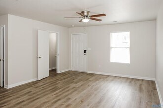 171 Cloverbrook Dr in Harvest, AL - Building Photo - Building Photo
