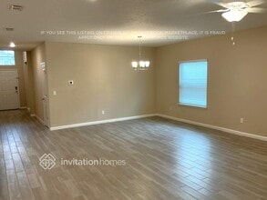 2403 Laylas Wy, Unit 207 in Jacksonville, FL - Building Photo - Building Photo