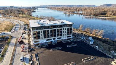 War Eagle Apartments in La crosse, WI - Building Photo - Building Photo