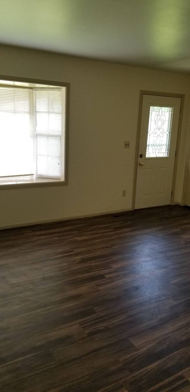 3220 Ridgewood Dr in Champaign, IL - Building Photo - Building Photo