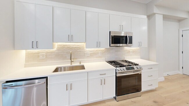 9 Everett St, Unit 1a