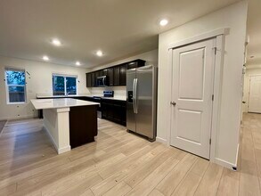 715 184th Street Ct E in Spanaway, WA - Building Photo - Building Photo