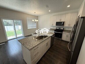 14792 Chimney Pass Dr in Bluffdale, UT - Building Photo - Building Photo