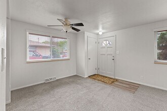 1721-1723 Dotsero Ave in Loveland, CO - Building Photo - Building Photo