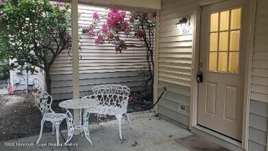 506 Daffodil Dr in Jackson Township, NJ - Building Photo - Building Photo