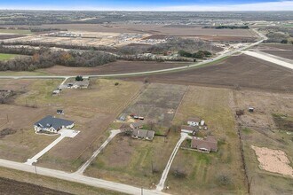 1934 Co Rd 134 in Hutto, TX - Building Photo - Building Photo
