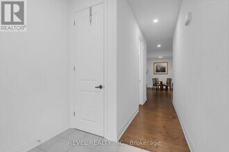 20 Paddington Grv in Barrie, ON - Building Photo - Building Photo