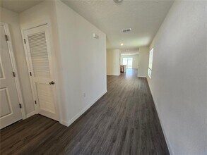 35950 Sunflower Hl Dr in Zephyrhills, FL - Building Photo - Building Photo