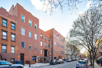 284 Sackett St in Brooklyn, NY - Foto de edificio - Building Photo
