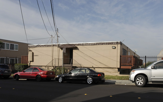 61 Chester St in Daly City, CA - Building Photo - Building Photo