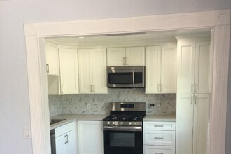 2110 Spaulding Ave, Unit D in Berkeley, CA - Building Photo - Building Photo