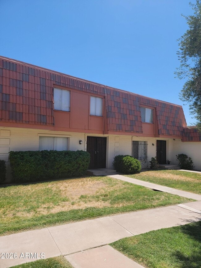 property at 7854 N 47th Ave
