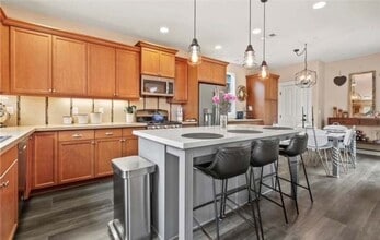 2085 Fixlini St in San Luis Obispo, CA - Building Photo - Building Photo