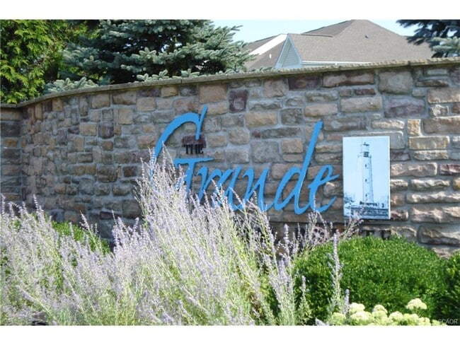 property at 37697 Ulster Dr