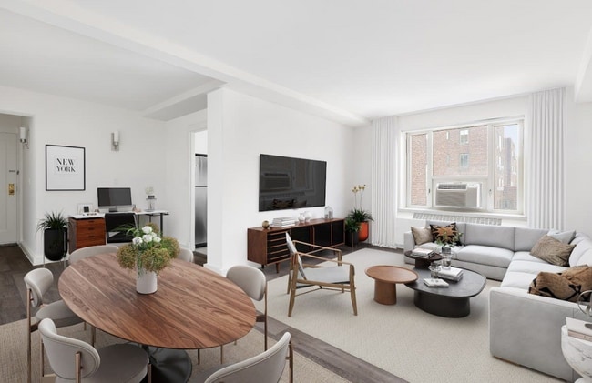 property at 1 E 20th St