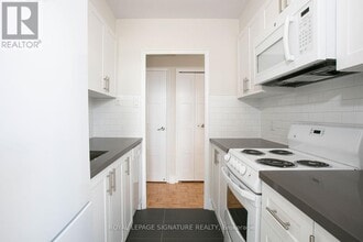 485 Huron St in Toronto, ON - Building Photo - Building Photo