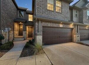 2740 Majesty Dr in Little Elm, TX - Building Photo - Building Photo