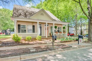 12708 Cross Dale Dr in Huntersville, NC - Building Photo